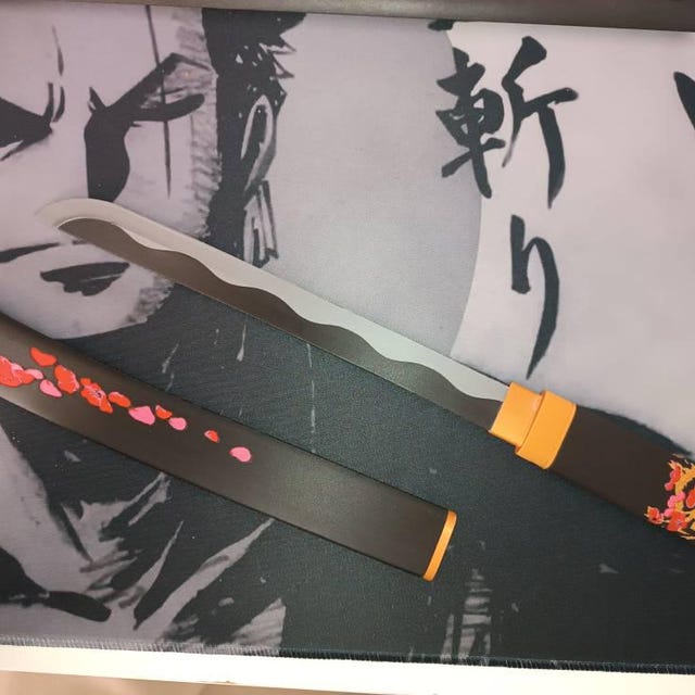 ★黒檀本ハギ4剣★天然素材★　★希少★カスタム★ラジアル★　★良品★美品★ RGG - 真島の短剣 / 鬼火の短剣 - カラーコスプレ小道具 - Etsy 日本
