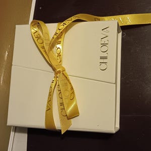 Manuchca added a photo of their purchase