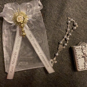 Luisana added a photo of their purchase
