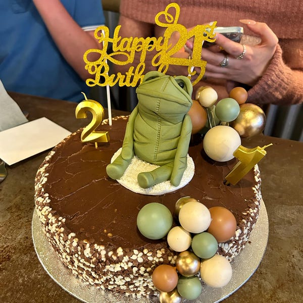 Edible Train Cake Topper With Carriageway [ Birthday Sugar Cake Topper ...