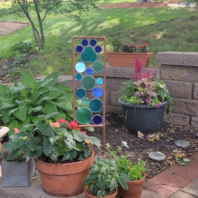 Stained Glass Paw Print Yard Art, Free Shipping. - Etsy