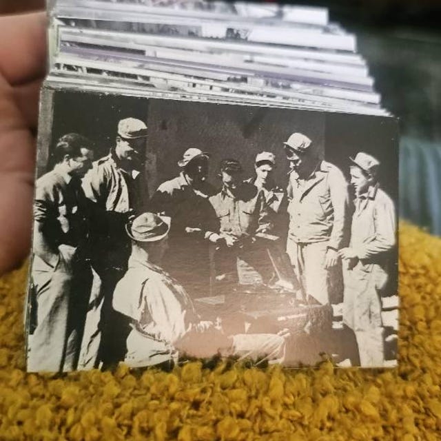 4 Packs of the Story of World War II Vintage Trading Cards