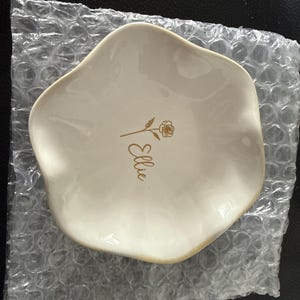Zara added a photo of their purchase