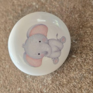 Lovely Animals Nursery Decorations knobs,Drawer dresser handles,Custom Engraved children bedroom knobs,door knobs pulls,38mm kitchen knobs