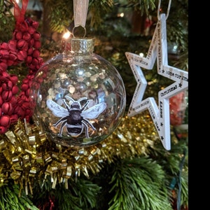 шмель с днем рождения картинки