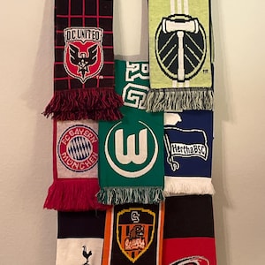 SCIARPA SCARF BUFANDA Torino Calcio Football Club / La SCIARPA SCARF BUFANDA Torino Calcio Football Club / La