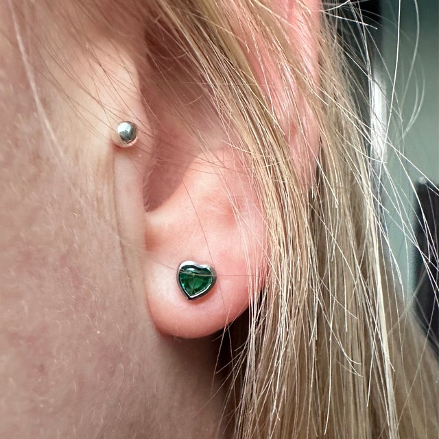 Tiny Emerald Green CZ Heart Stud Earrings in Sterling Silver