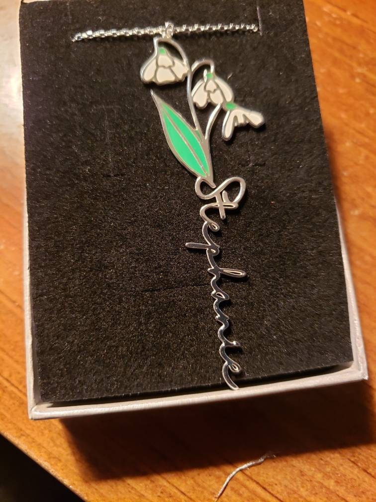 Personalisierte Geburtsblumenkette, personalisierte Namenskette, florale Namenskette, personalisierter Namensschmuck, personalisierte Geschenke für sie, Geburtstagsgeschenke