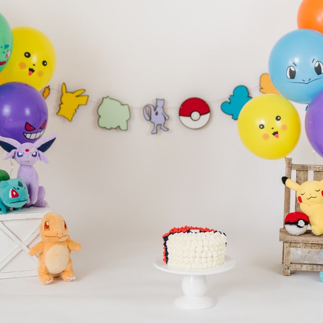 Fournitures de fête d'anniversaire Pokemon, décoration de gâteau, thème  Pikachu, ballon, bannière, support de gâteau