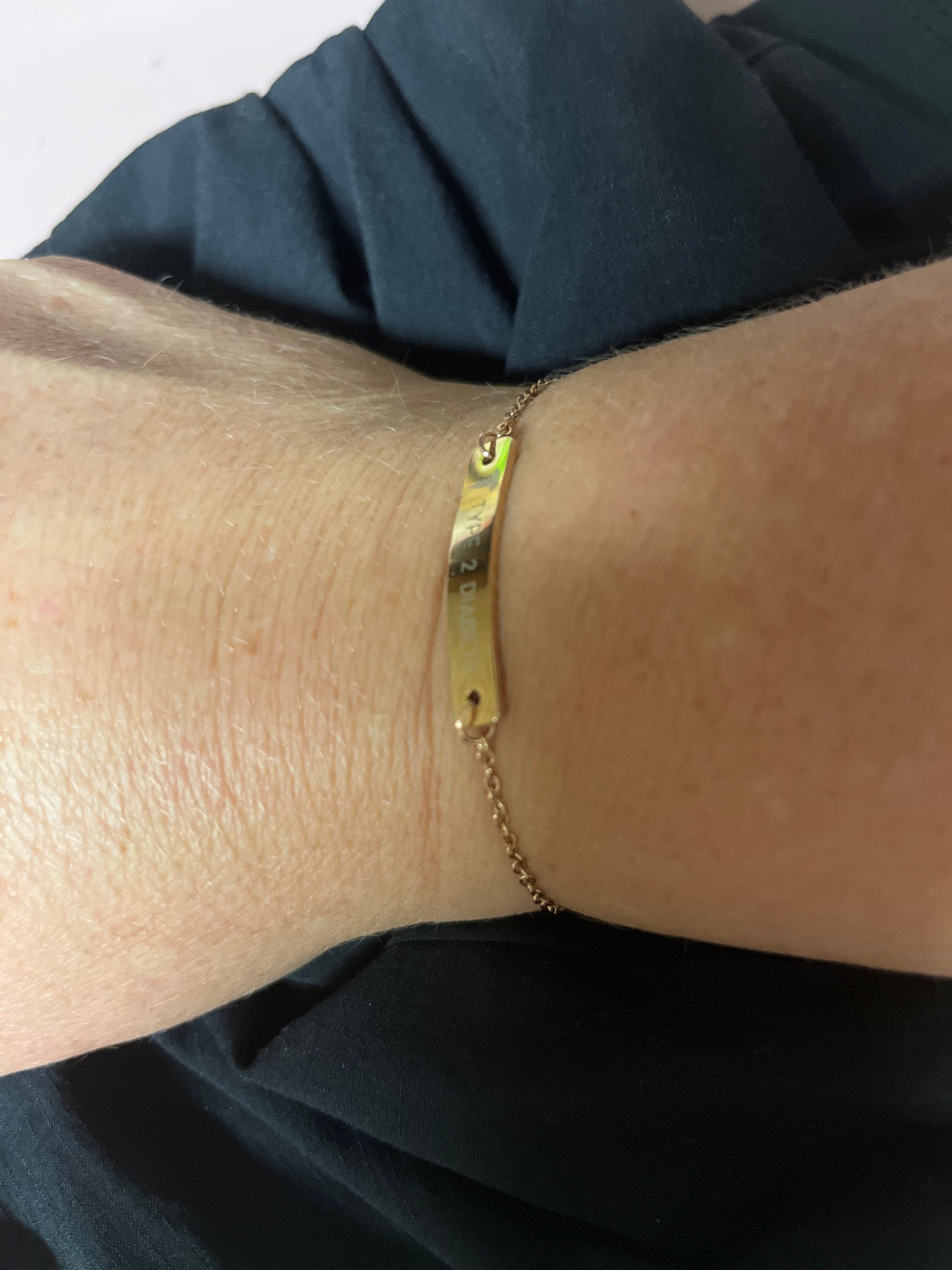 Medical Alert Bracelet Women Diabetes Medical ID Jewelry Personalized Allergy Bracelet Type 1 Diabetes Autism Seizure Awareness