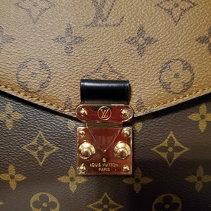 𝐁𝐍𝐂𝐓👜]💛 LV On My Side Bag Hardware Protective Sticker Film