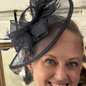 Navy Blue Fascinator -  display picture 3