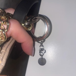Julieta added a photo of their purchase
