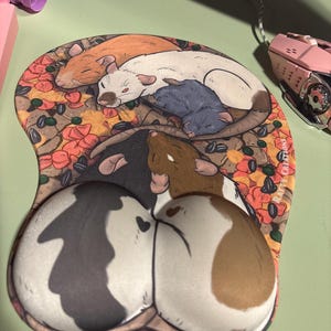 Tianna added a photo of their purchase