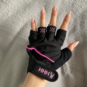 Ayumi added a photo of their purchase