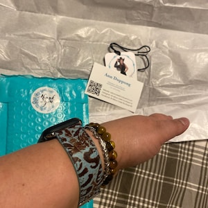 Perla added a photo of their purchase