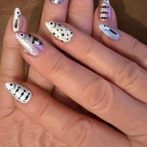 Laura added a photo of their purchase