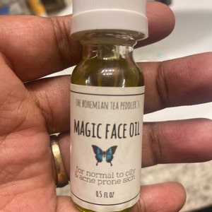 Brittny added a photo of their purchase