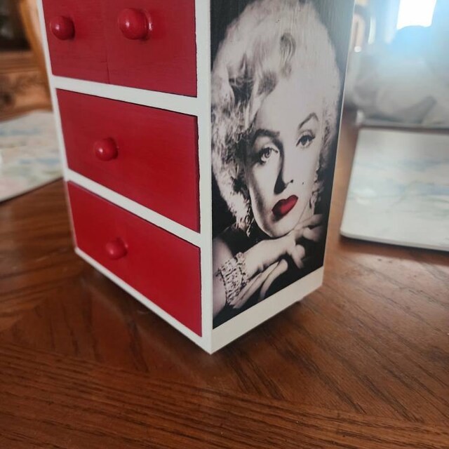 Custom Marilyn Monroe Mini 4 Drawer Jewelry Chest Diva Glamour