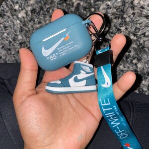 Nike off white keychain Clearance