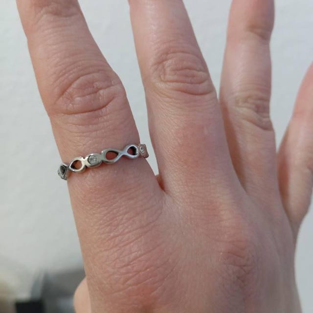 B-grade! 8 Makes 1 Team - Gold & Silver Ring With Gemstones