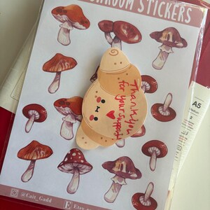 Héctor added a photo of their purchase