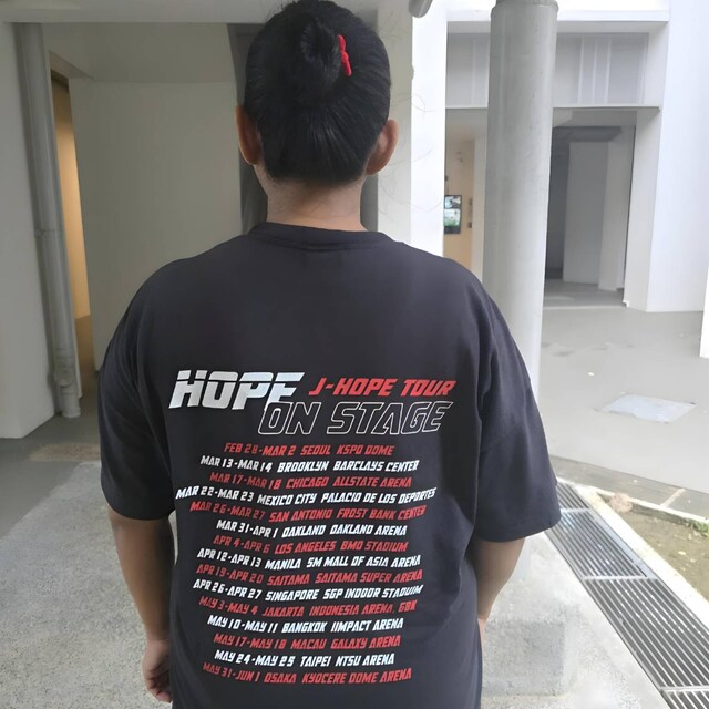アイドル HOPE ON THE STAGE TOUR T-SHIRT (BR_IM) J-Hope Hope on The Stage Tour Shirt – Kpop Exchange