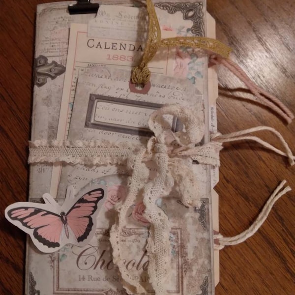 Page Pockets No. 4 Junk Journal Folio Kit, Folder, Shabby, Butterfly ...