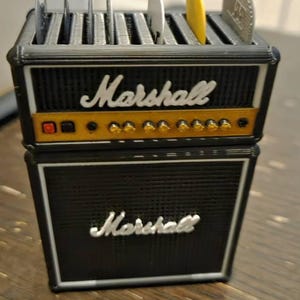 マグネット式ギターピックケース ミニギターアンプピック