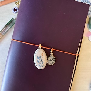 Anna added a photo of their purchase