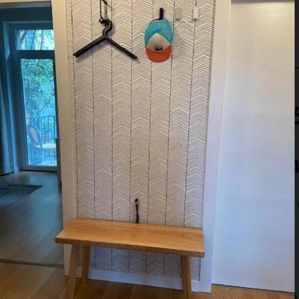 A closer look at Scandinavian Bedside Table