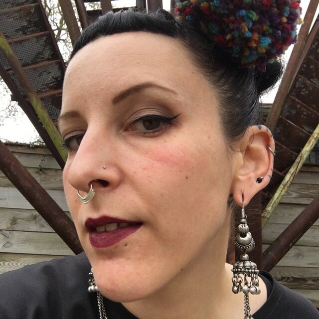 Chevron sales septum ring