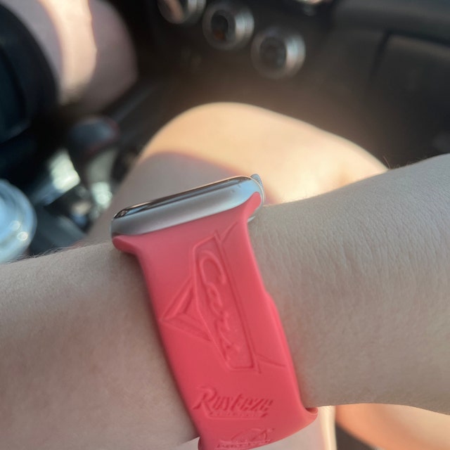 Cars 'lightning Mcqueen' Engraved Apple Watch Band, 24
