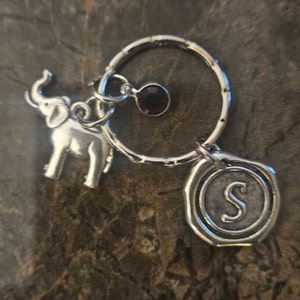 Alyna added a photo of their purchase