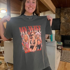 Rachelle added a photo of their purchase