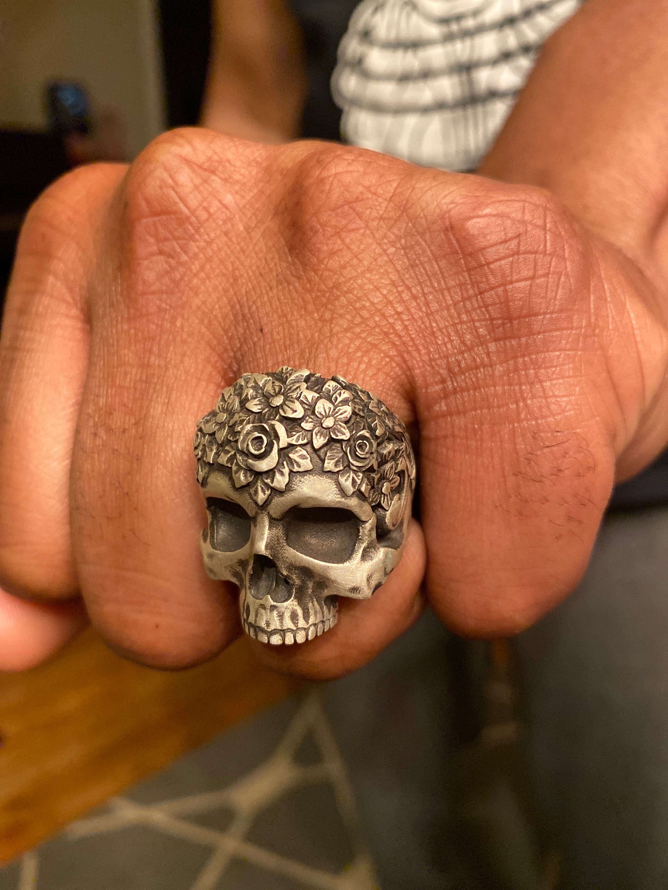 Personalized Skull Ring With Roses, Men Gift Ring, Men Biker Ring, Gothic Skeleton Ring Art, Halloween Skulls
