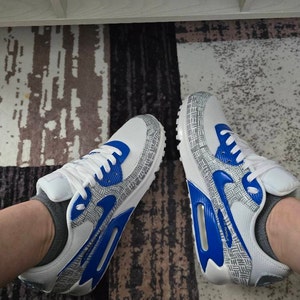 T added a photo of their purchase