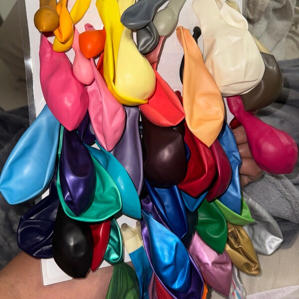 Tuftex Color Chart W/balloons New Colors Included Etsy