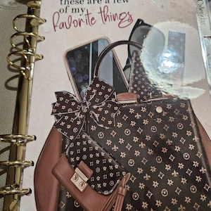 Shandra added a photo of their purchase
