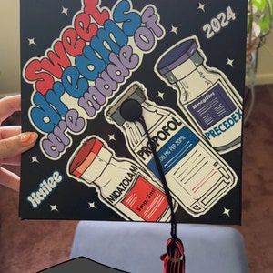 Hailee added a photo of their purchase