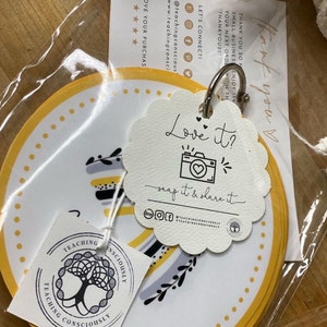Xaymara added a photo of their purchase