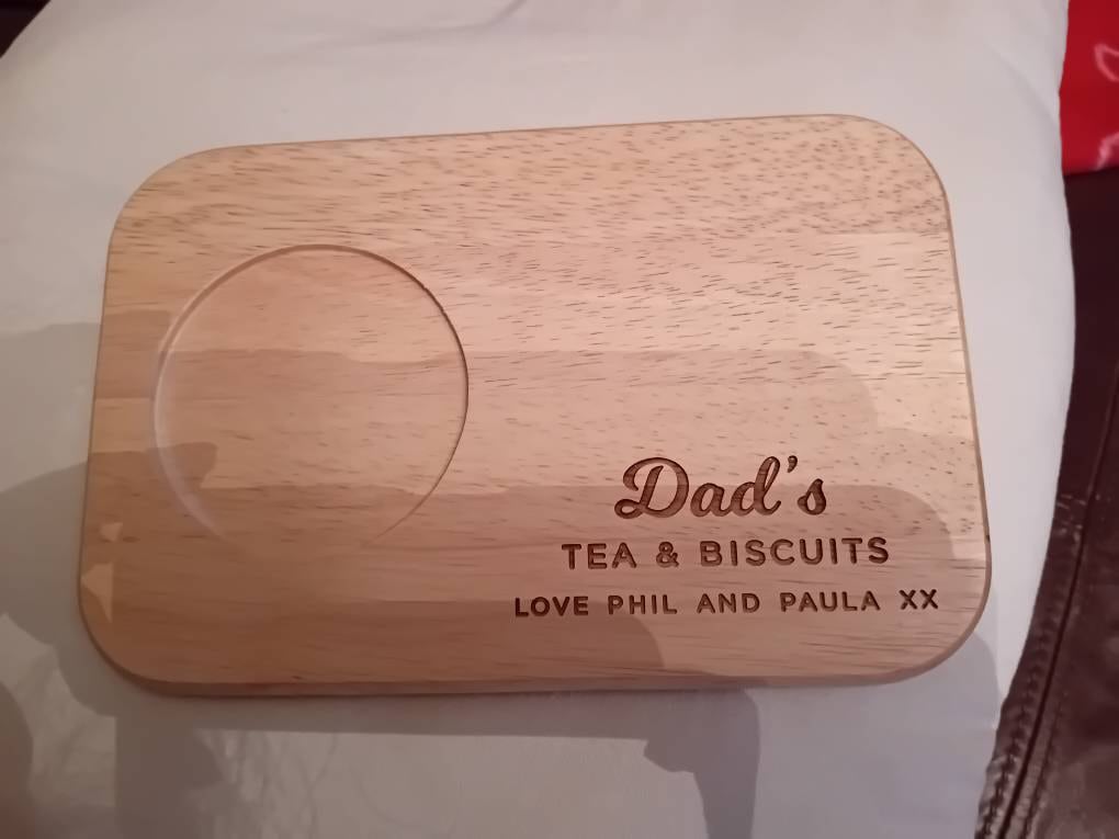 Dad&#39;s Tea & Biscuit Board, Engraved Wood Treat Tray, Personalised Christmas Gift for Dad, Daddy, Grandad, Grandpa, Birthday Gifts for Him