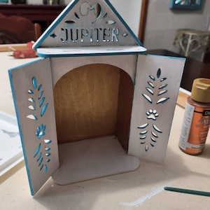 Lindsay added a photo of their purchase