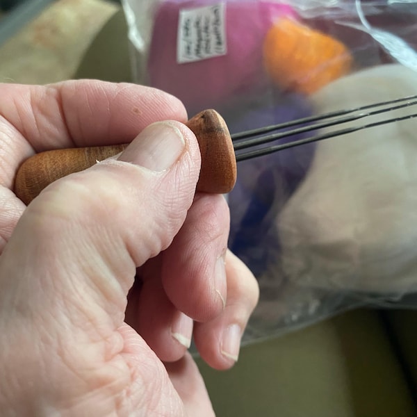 Wool Picker Fainting Maid Mini Swing Picker - Etsy