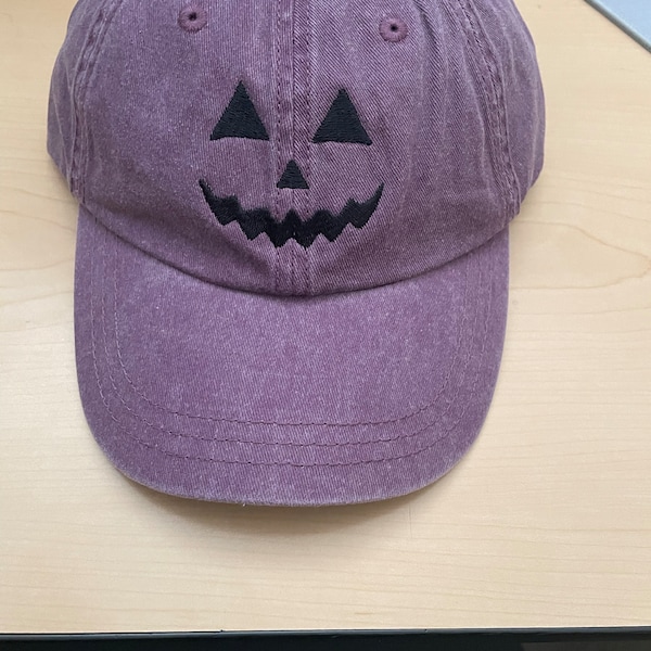 Jack O Lantern Pumpkin Embroidered Baseball Cap | Vintage | Dat Hats ...