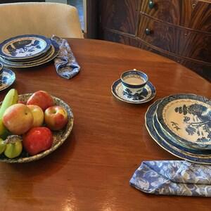 Royal Doulton Booths Real Old Willow Dinnerware: England, 1981 - Etsy