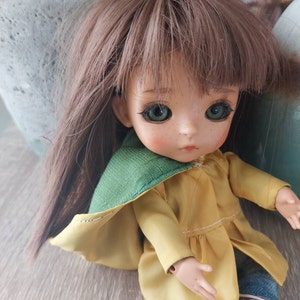 Isabelle added a photo of their purchase