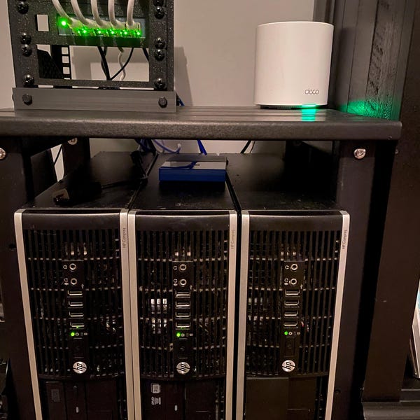 Mini 3U Network Rack – 7