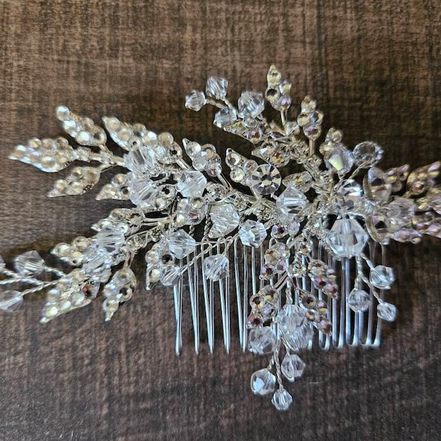 Silver Floral Crystal and Rhinestone Bridal Comb • Wedding  display picture 1