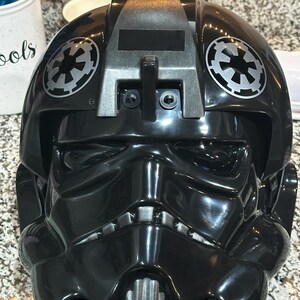 スター・ウォーズ タイ・ファイター パイロットをイメージしたレプリカ